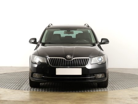 Škoda Superb, 2013 - pohled č. 2