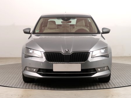 Škoda Superb, 2017 - pohled č. 2