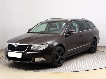 Škoda Superb, 2013 - pohled č. 3