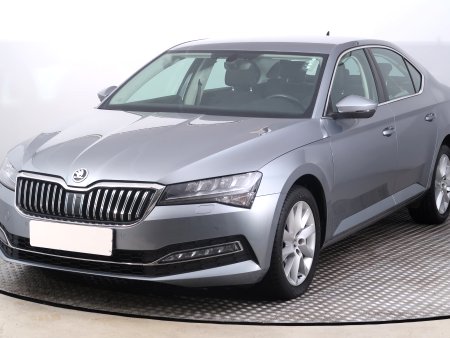 Škoda Superb, 2019 - pohled č. 3