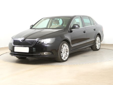 Škoda Superb, 2014 - pohled č. 3