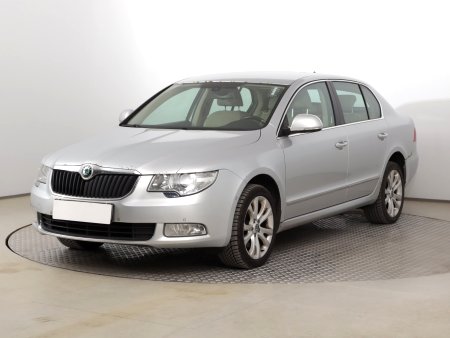 Škoda Superb, 2010 - pohled č. 3