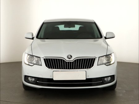 Škoda Superb, 2015 - pohled č. 2