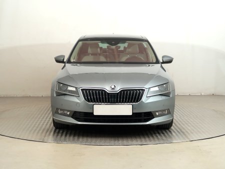 Škoda Superb, 2019 - pohled č. 2