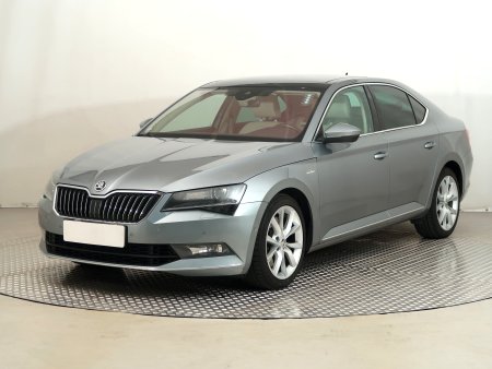Škoda Superb, 2019 - pohled č. 3