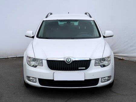 Škoda Superb, 2012 - pohled č. 2