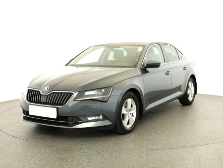 Škoda Superb, 2017 - pohled č. 3