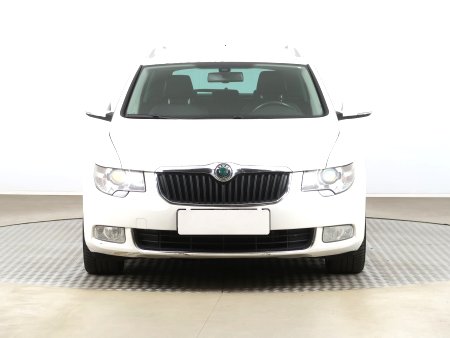 Škoda Superb, 2010 - pohled č. 2