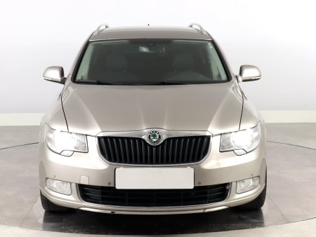 Škoda Superb, 2011 - pohled č. 2