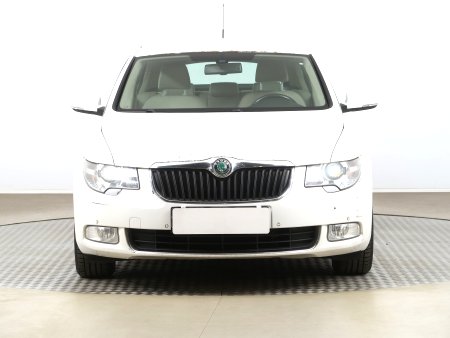 Škoda Superb, 2009 - pohled č. 2