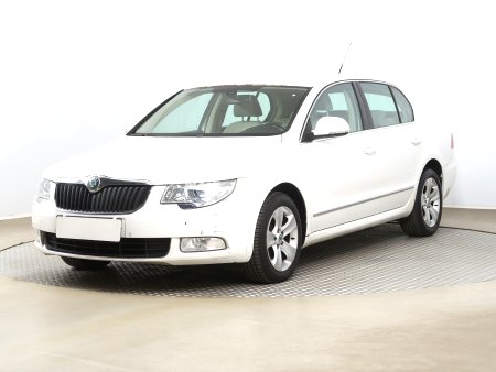 Škoda Superb, 2009 - pohled č. 3