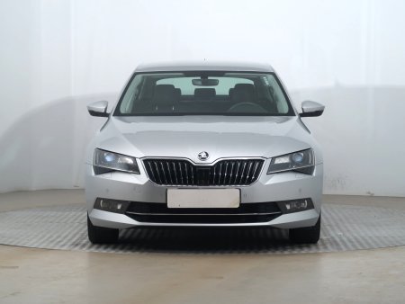 Škoda Superb, 2019 - pohled č. 2