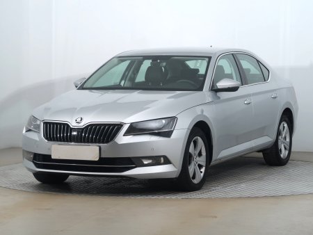 Škoda Superb, 2019 - pohled č. 3
