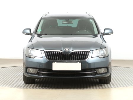 Škoda Superb, 2014 - pohled č. 2
