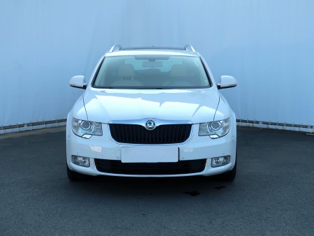 Škoda Superb, 2011 - pohled č. 2