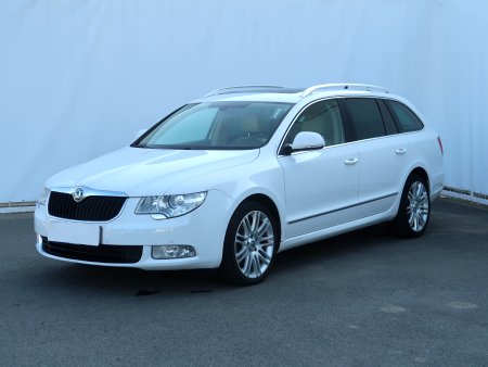 Škoda Superb, 2011 - pohled č. 3
