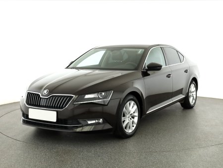 Škoda Superb, 2017 - pohled č. 3