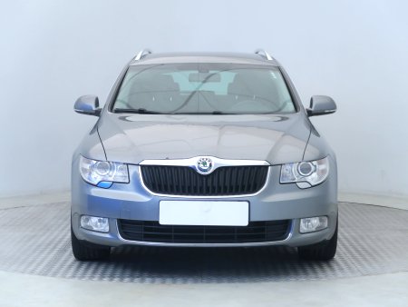 Škoda Superb, 2012 - pohled č. 2