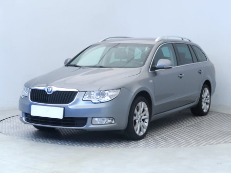 Škoda Superb, 2012 - pohled č. 3