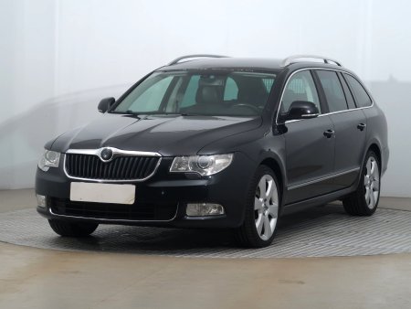 Škoda Superb, 2011 - pohled č. 3