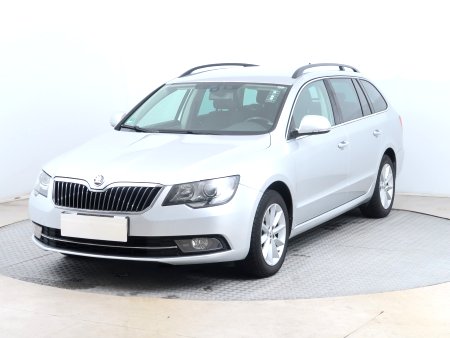Škoda Superb, 2015 - pohled č. 3