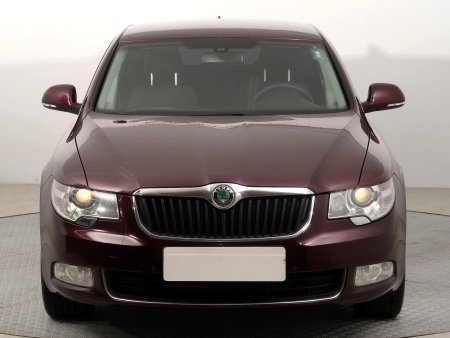 Škoda Superb, 2012 - pohled č. 2