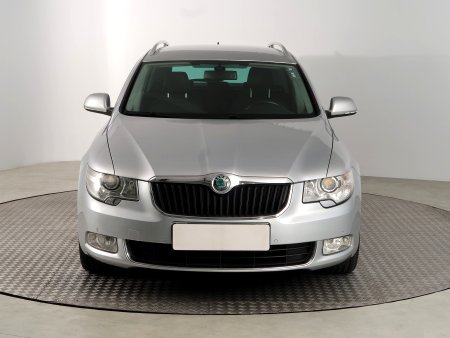 Škoda Superb, 2012 - pohled č. 2