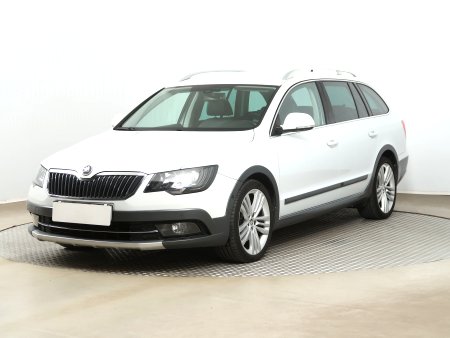 Škoda Superb, 2014 - pohled č. 3