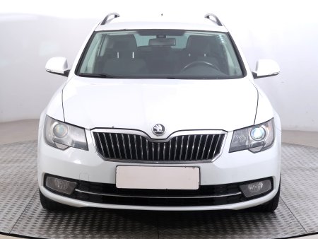 Škoda Superb, 2014 - pohled č. 2
