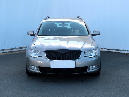 Škoda Superb, 2011 - pohled č. 2