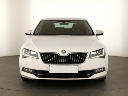 Škoda Superb, 2017 - pohled č. 2