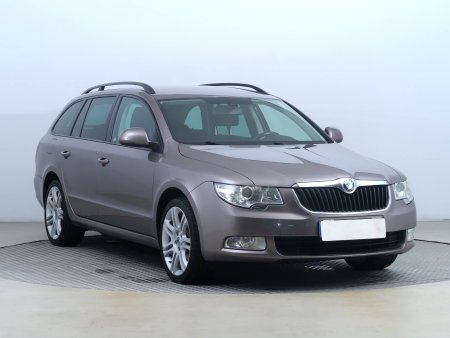 Škoda Superb, 2012