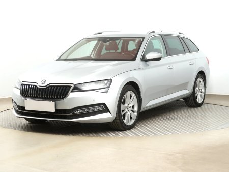 Škoda Superb, 2020 - pohled č. 3