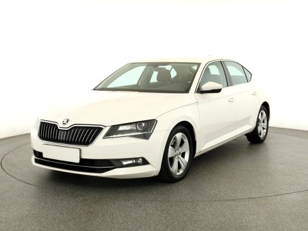 Škoda Superb, 2018 - pohled č. 3