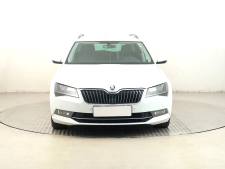 Škoda Superb, 2017 - pohled č. 2