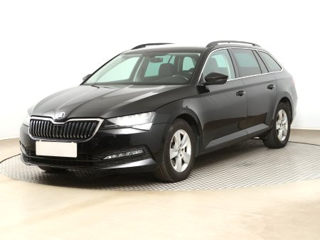 Škoda Superb, 2021 - pohled č. 3