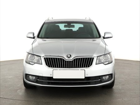 Škoda Superb, 2014 - pohled č. 2