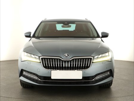 Škoda Superb, 2021 - pohled č. 2