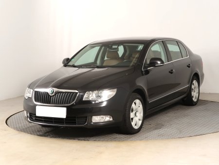 Škoda Superb, 2013 - pohled č. 3