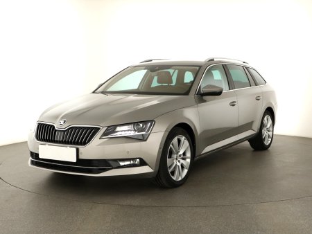Škoda Superb, 2015 - pohled č. 3