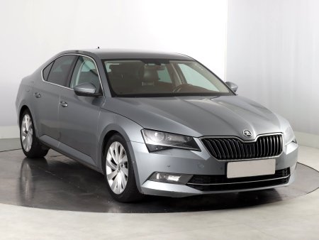 Škoda Superb, 2015