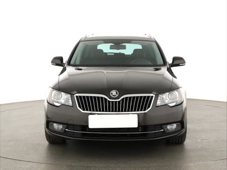 Škoda Superb, 2013 - pohled č. 2