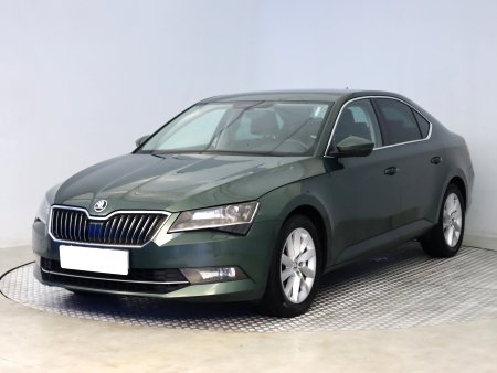 Škoda Superb, 2019 - pohled č. 3