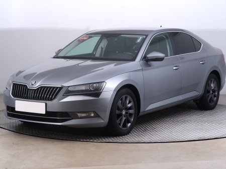 Škoda Superb, 2018 - pohled č. 3
