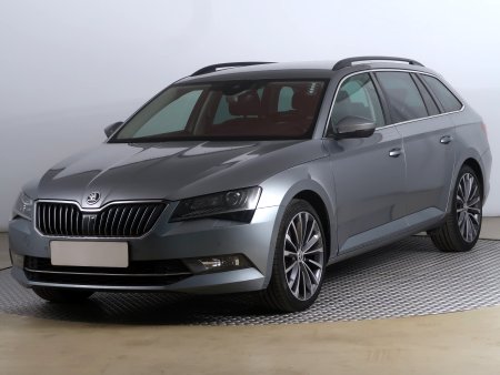 Škoda Superb, 2018 - pohled č. 3