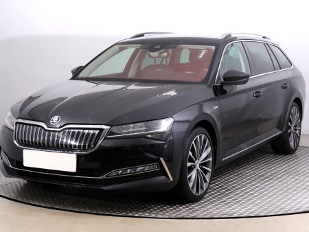 Škoda Superb, 2021 - pohled č. 3