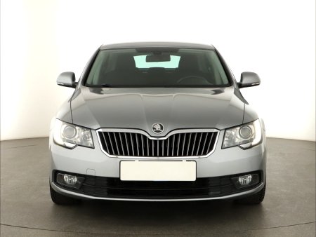 Škoda Superb, 2014 - pohled č. 2