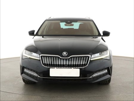Škoda Superb, 2021 - pohled č. 2