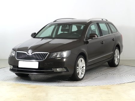 Škoda Superb, 2014 - pohled č. 3