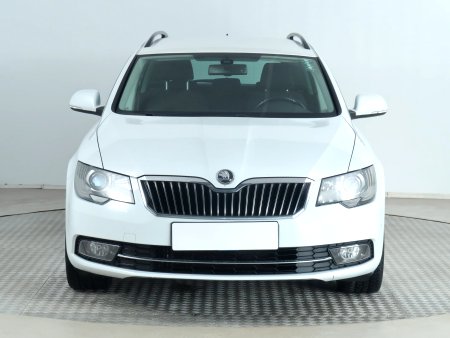 Škoda Superb, 2014 - pohled č. 2